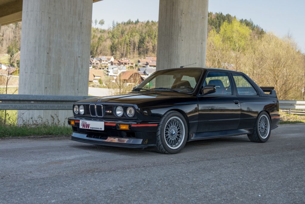 COMBINÉ FILETÉ KW POUR BMW E30